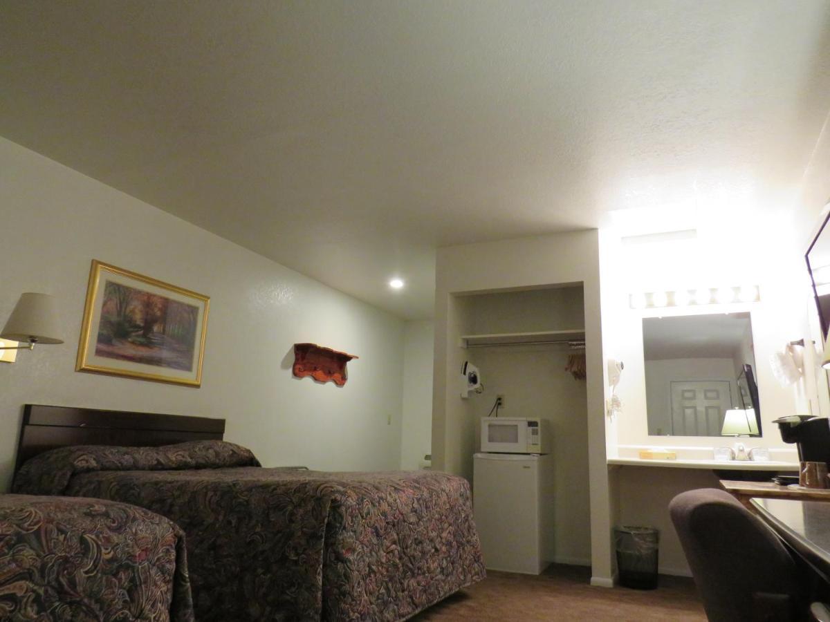 Rim Rock Motel Alturas Εξωτερικό φωτογραφία