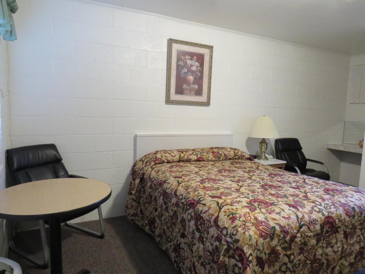 Rim Rock Motel Alturas Εξωτερικό φωτογραφία