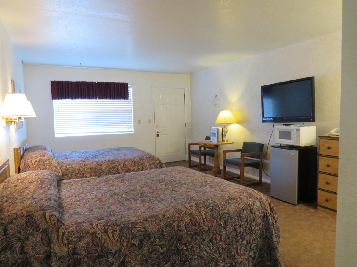 Rim Rock Motel Alturas Εξωτερικό φωτογραφία